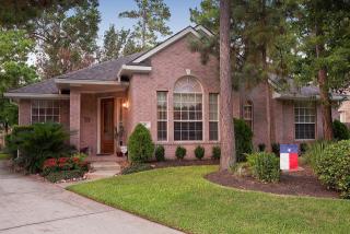 26 Long Springs Pl, Spring TX  77382-1641 exterior