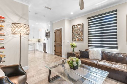 78 Bower Tree, Irvine CA  92603-0104 exterior