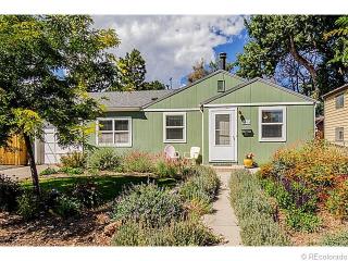 5385 Saulsbury Ct, Arvada, CO 80002-3743