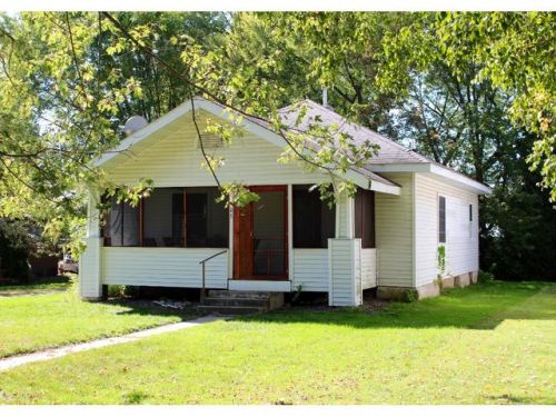 105 Wall Ave, Ogilvie, MN 56358-9062