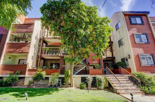 1304 Stanley Ave, Glendale CA  91206-4638 exterior