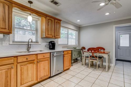 2006 Willowwisp, Taylor Lake Village TX  77586-3311 exterior