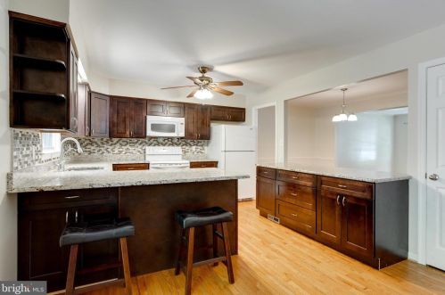7906 Birchtree Ct, Springfield, VA 22152-3416