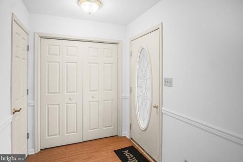 460 Walnut St, Hanover, PA 17331-2538