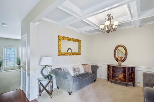 8 Barcelona St, Newnan, GA 30263-1282