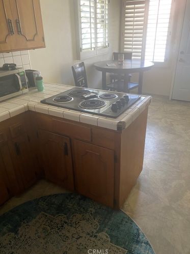 6742 Montclair Dr, Riverside CA  92504-1838 exterior