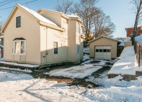 14 Vernon St, Nashua, NH 03064-2672