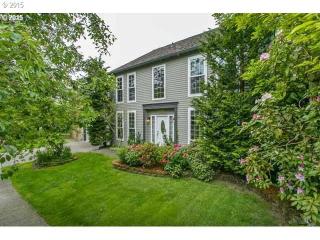 5205 Greenwood Cir, Tualatin, OR 97062-8747