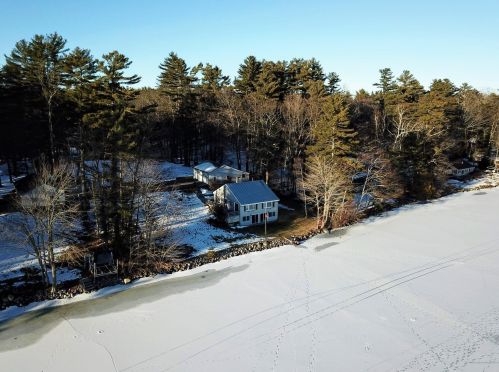 18 Croquet Ln, Belgrade, ME 04917-3539