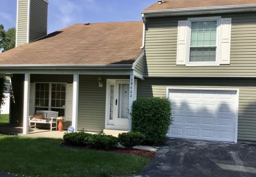 19422 Hickory Pl, Country Club Hills, IL 60478-5840