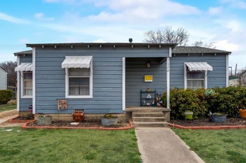 7628 Dahlen St, Fort Worth, TX 76116-8835