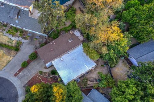 6060 In Ct, Citrus Heights, CA 95610-6703