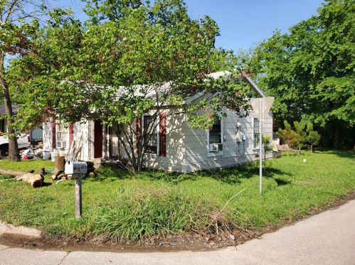 4019 Gordon St, Greenville, TX 75401-5728