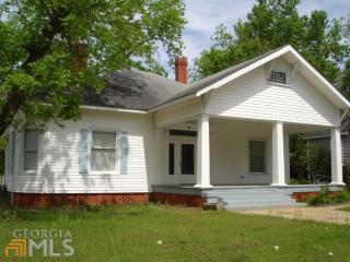 301 Main St, Tennille, GA 31089-1124