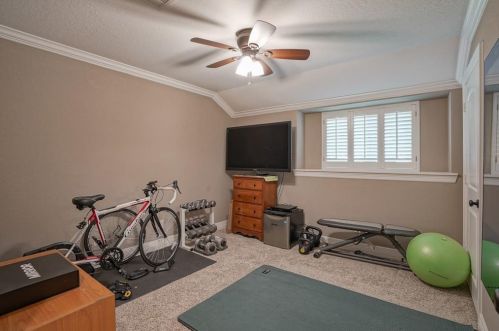 2021 Willowwisp, Taylor Lake Village TX  77586-3312 exterior