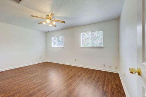 4506 Adelphi Ln, Austin TX  78727-5200 exterior