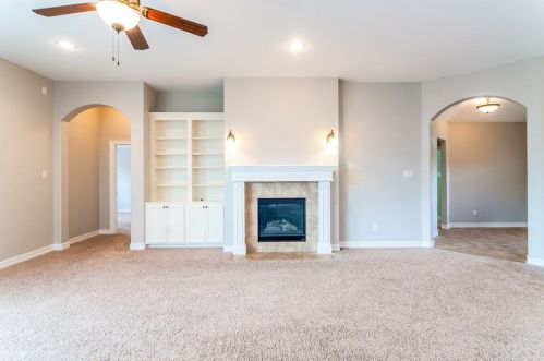 10216 Wood Fern Ct, Conroe TX  77385-7912 exterior