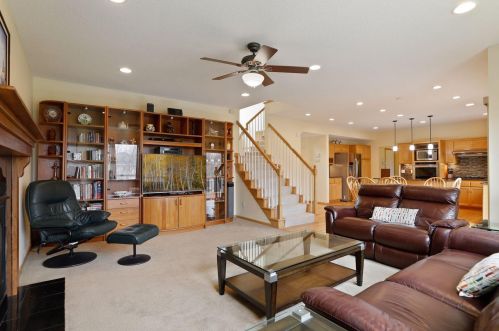 2915 Eagle Valley Dr, Saint Paul MN  55129-4266 exterior