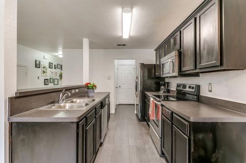 10745 Deauville Dr, Fort Worth TX  76108-4629 exterior