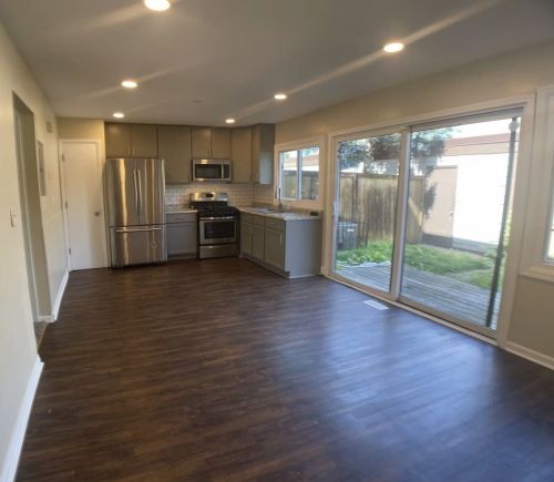 5685 Tiburon Ct, Hanover Park, IL 60133-5434