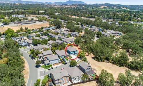 8616 Dalton Ct, Windsor, CA 95492-7423