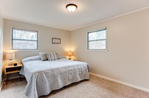 2120 Dorothy Ave, Saint Paul MN  55110-4718 exterior