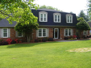 1923 Brookhaven Cir, Dalton, GA 30720-5922