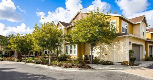 23 Orange Blossom Cir, San Juan Capistrano, CA 92694-1251