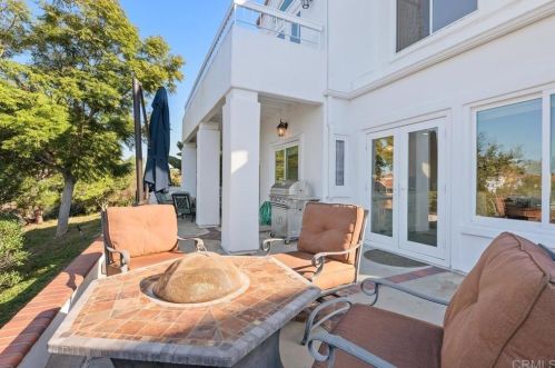 4120 Andros Way, Oceanside CA  92056-7401 exterior