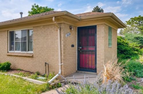 2025 Florence St, Denver, CO 80010-1118