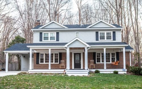 8700 Powder Horn Rd, Springfield, VA 22152-2724