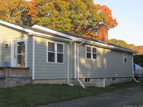 2 Bidwell St, Niantic CT  06357-3603 exterior