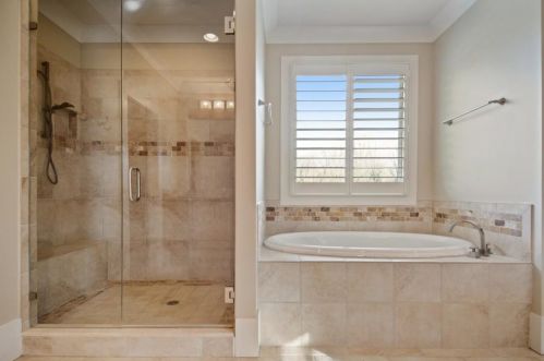 3896 Flowerland Dr, Atlanta GA  exterior