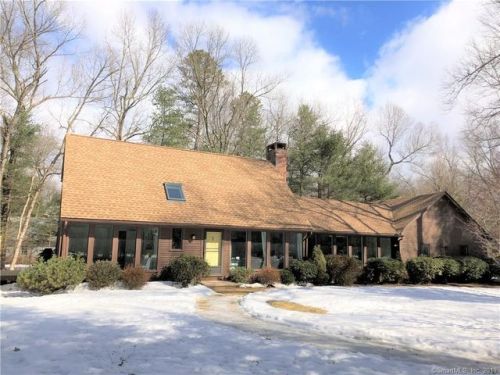 5 Douglas Dr, Granby, CT 06035-2512