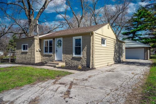 4425 Colfax St, Gary, IN 46408-2918