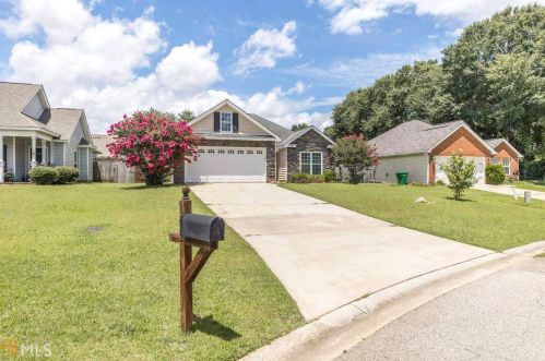 102 Yarrow Blvd, Bonaire, GA 31005-3750