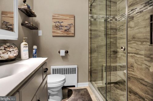 774 Broadway, Hanover PA 17331-2503 exterior