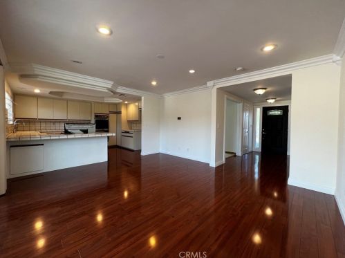 7165 Peralta Pl, Riverside CA  92509-6339 exterior