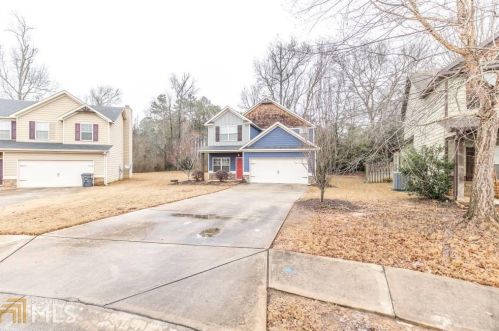 110 Flowing Meadows Dr, Kathleen, GA 31047-2735