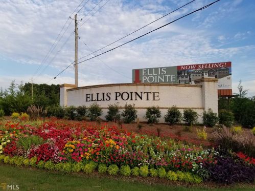 2600 Abbott Rd, Conyers GA  30094-4916 exterior