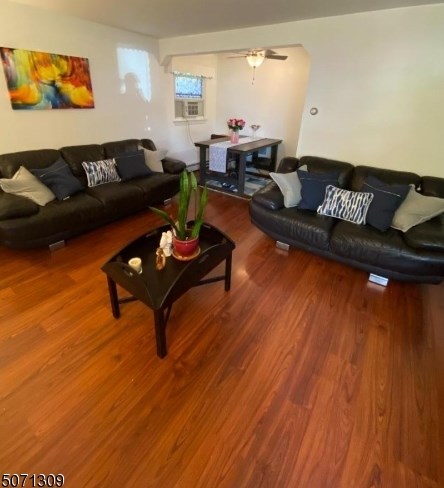 13 Jackson St, Nutley, NJ 07110-1221
