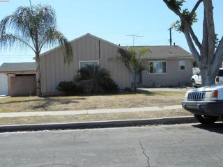15410 Woodcrest Dr, Whittier, CA 90604-3235