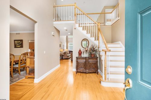 7 Mountainview Ln, Warren, NJ 07059-6710