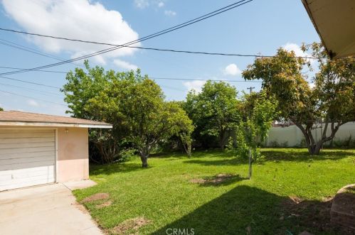 5047 College Ave, Riverside CA  92505-3208 exterior