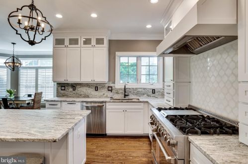 15747 Spyglass Hill Loop, Gainesville VA  20155-3239 exterior