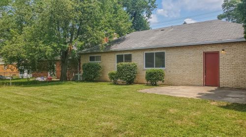 7017 Beechmont Ave, Cincinnati, OH 45230-2913
