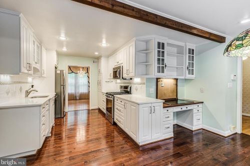 617 Hawkesbury Ter, Silver Spring, MD 20904-6311