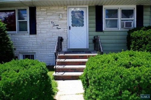 275 Palisade Ave, Outwater, NJ 07026-2805
