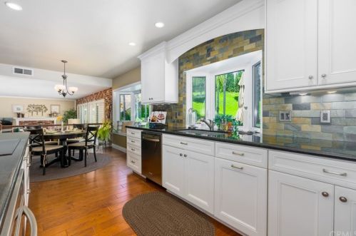 8198 Woodsboro Ave, Anaheim CA  92807-2519 exterior