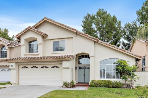 49 Massier Ln, El Toro, CA 92610-2305